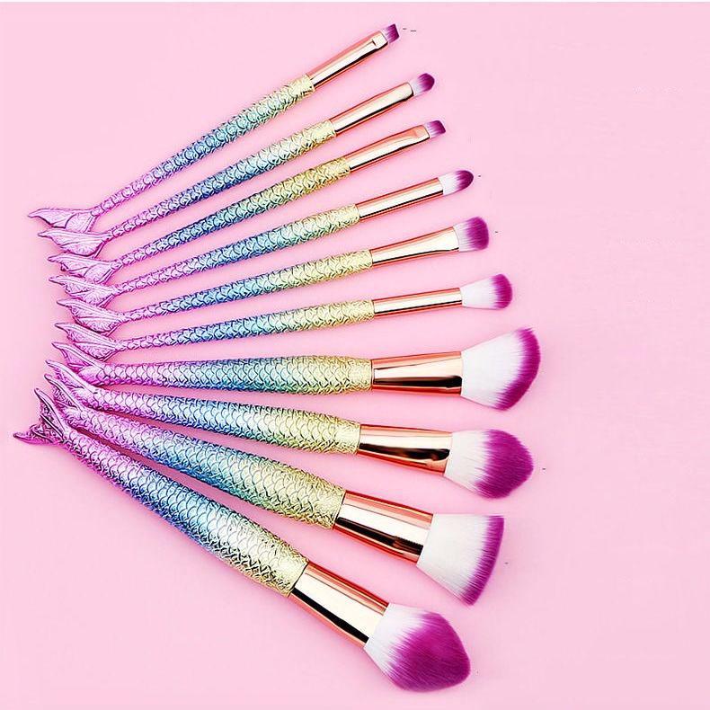 Makeup Brush Mermaid Tail Soft Nylon Hair Round Flat Fan Shape Head Cosmetic Makeup Brush
