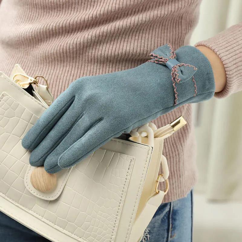 Gloves Ladies Winter Thin Section To Keep Warm Cute Students Touch Screen Cycling Driving Ladies Cold-proof Velvet Gloves