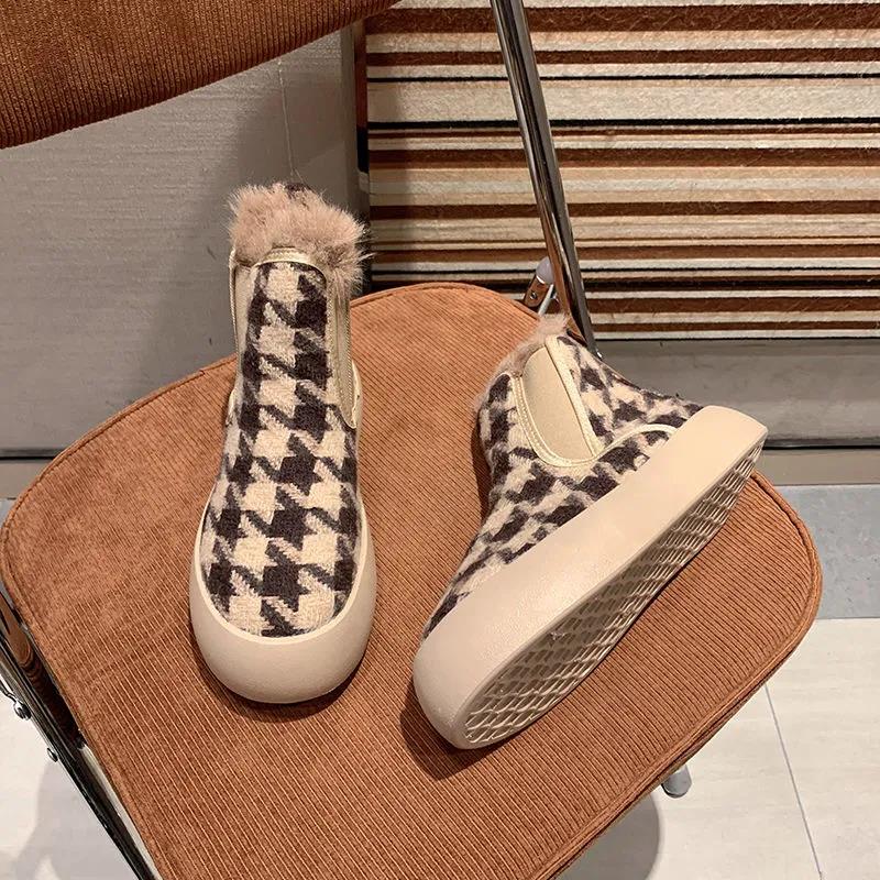 High-top Wool Shoes Women's Winter Korean Retro Thick-soled Plus Velvet Warm Bread Shoes All-match Big-toed Shoes