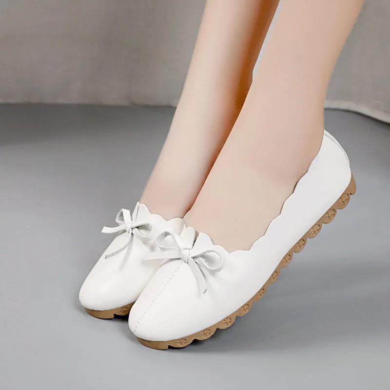 Korean Version of Shallow Mouth Mother Shoes Soft Sole Round Toe Bowknot Work Lazy Shoes