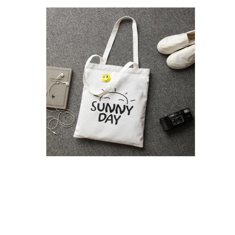 Canvas bag the schoolgirl is cross-carrying a canvas bag with a versatile shoulder