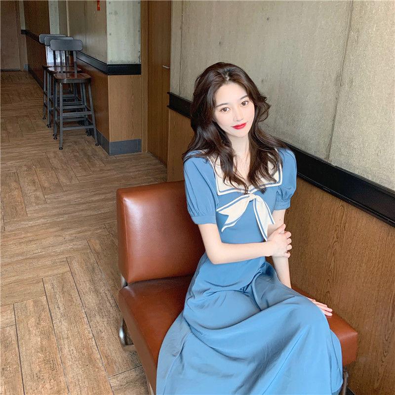 Female French Retro Elegant High Waist Small Knee Dress Navy Neck Bubble Sleeve Medium Length Slim Dress