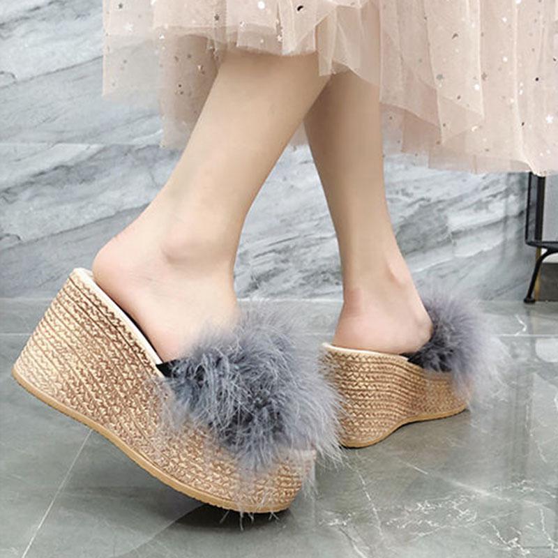 Fur Slippers Women Fluffy Sliders Comfort Summer Wedge Heeled Slippers Sweet Ladies Platform Slippers Footwear