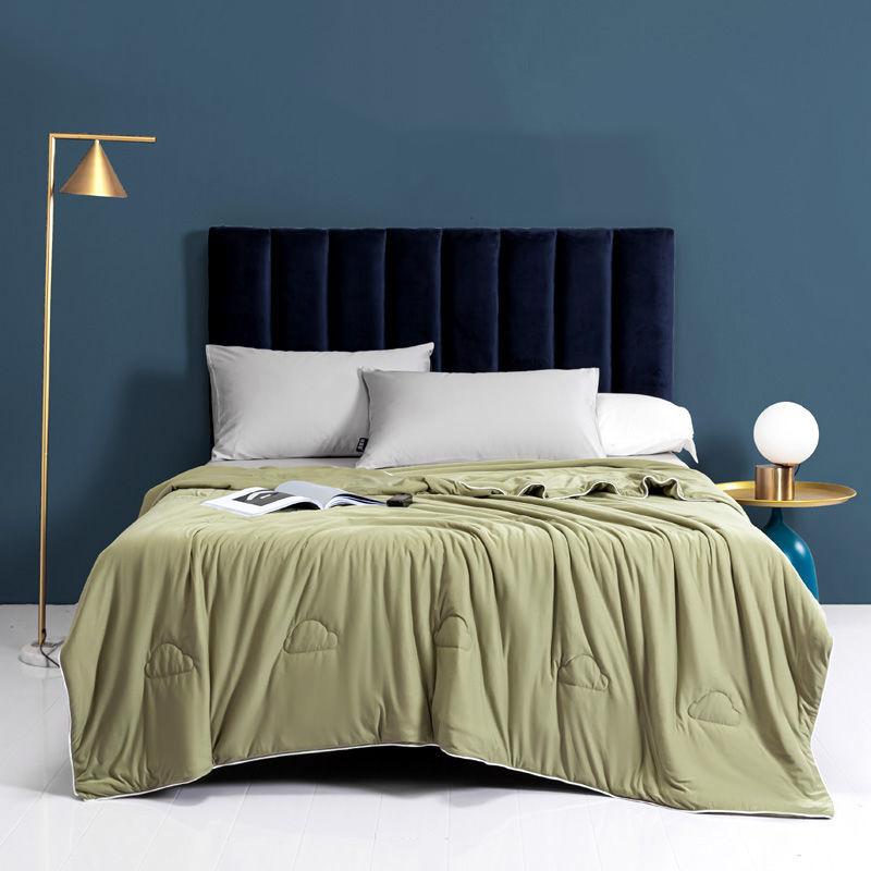 Skin-friendly Double Air-conditioning Quilt Washed Cotton Quilt Student Single Summer Dormitory Spring and Autumn Quilt