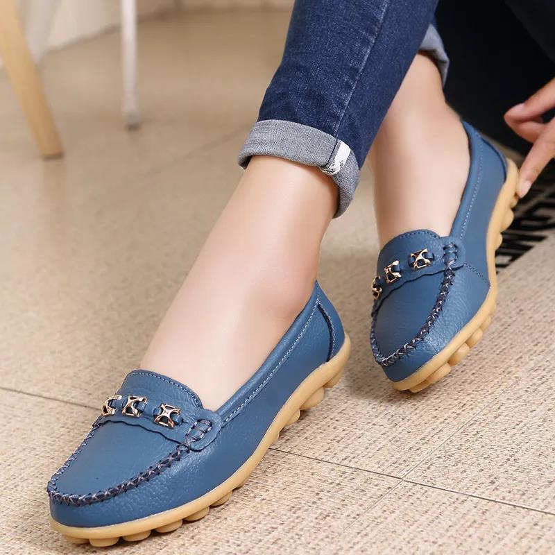 Spring and Autumn Soft Bottom Mother Shoes Beef Tendon Bottom Women's Shoes Flat Beanie Shoes Non-slip Comfortable Shoes