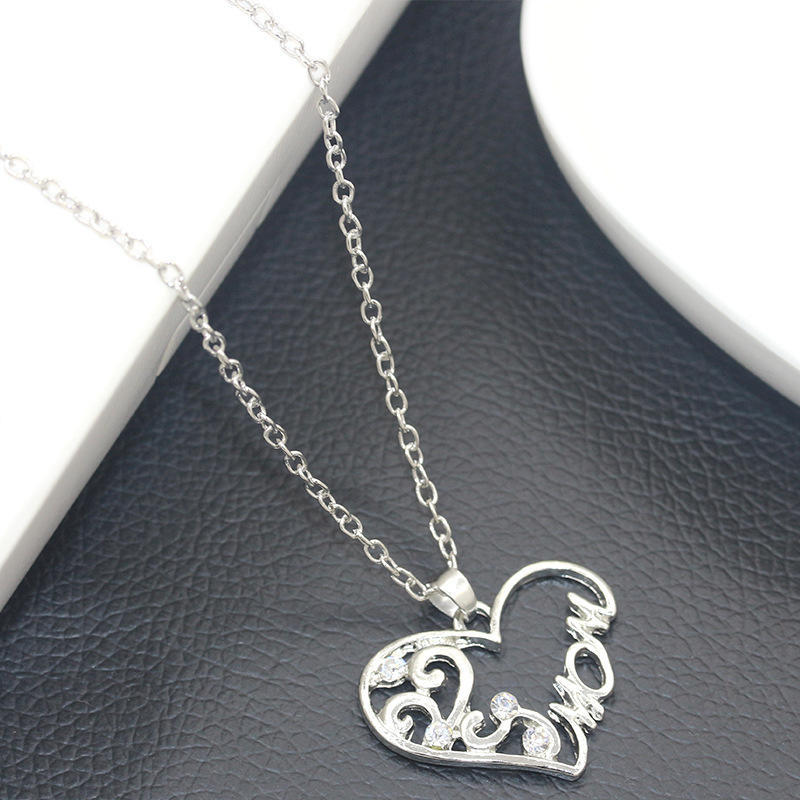 Simple Heart-shaped Diamond Rhinestone Mom Mom Necklace Mother's Day Gift Jewelry