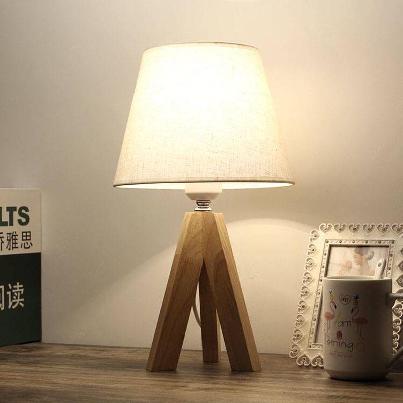Modern Bedroom Wooden Small Table Lamp European Warm Creative Cloth Lampshade Led Bedside Lamp