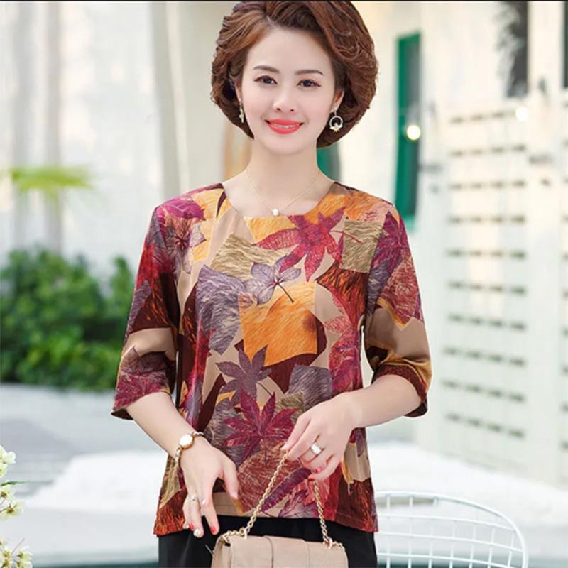 Mom's Summer Thin Section Age-reducing Top Women's Ice Silk T-shirt Loose Fashion Printing Five-point Sleeve Top Women