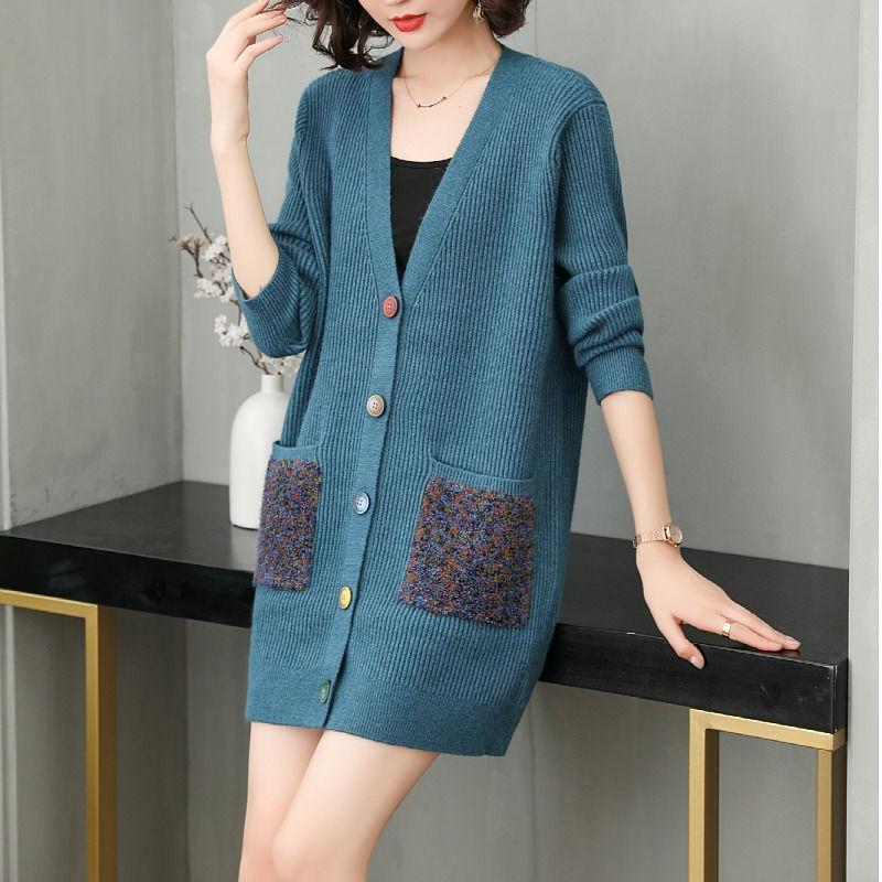 Spring and Autumn Mid-length Wool Sweater Plus Size Fashion Embroidered Blouse Simple Cardigan Middle-aged Women Jacket