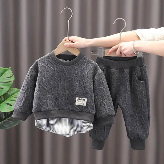 Spring and Autumn Set Baby Cute Windproof Letter Printing Long-sleeved Sweater Two-piece Baby Soft Fabric Round Neck Suit