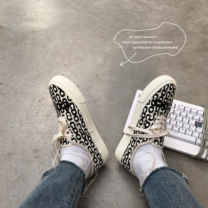 Couple Canvas Shoes Women Trainers 2020 Spring Flat Heel Preppy Style Men Sneakers Vulcanized Casual Shoes 35-44