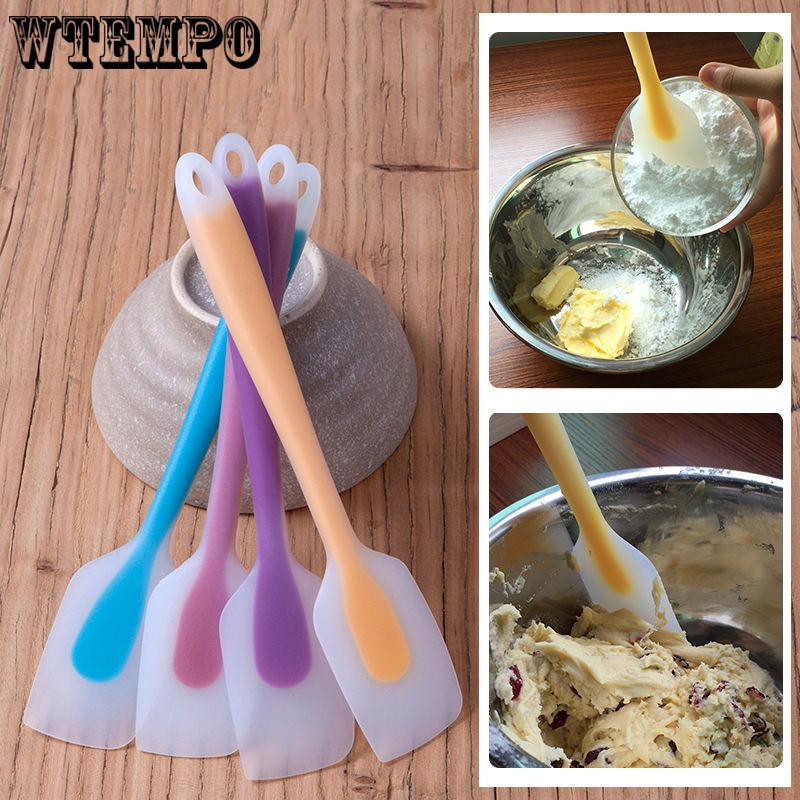 1pc Silicone Scraper Soft Seamless Silicone Spatula Butter Cream Scraper Baking Tools