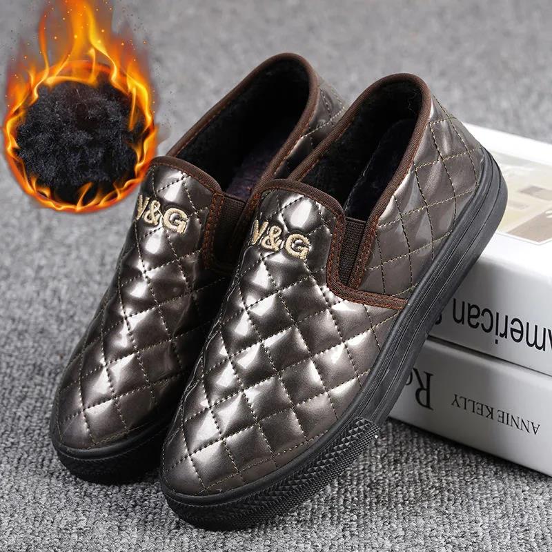 Winter Plus Velvet Keep Warm Ladies Cotton Shoes Flat Non-slip and Waterproof Leather Shoes