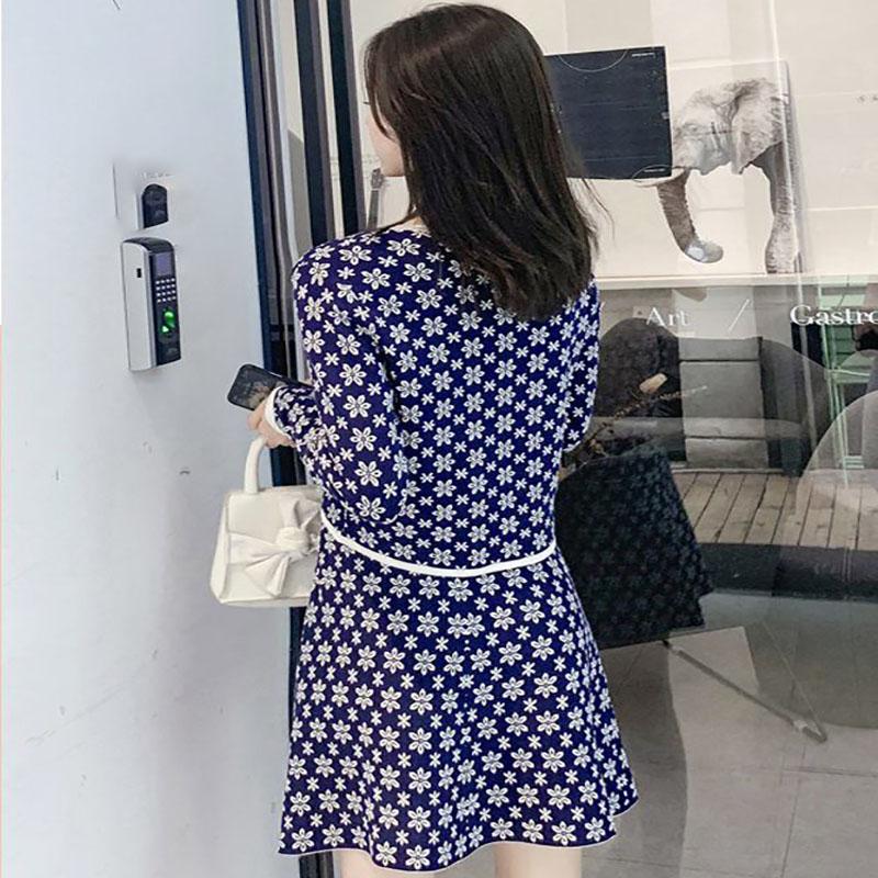 Autumn and Winter Small Fragrance Design Sense Women's Skirt Temperament Age-reducing Knitted Suit