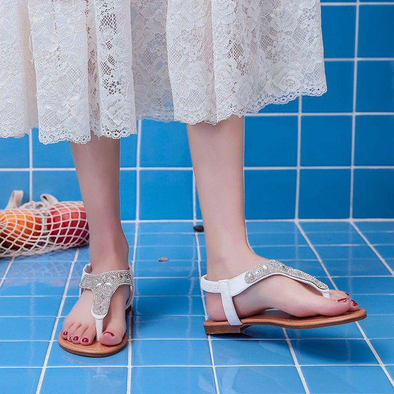 2020 Summer Korean Version of The Flip-flop Sandals Female Flat Bottom Student Casual Fashion Sexy Beach Shoes Fairy Slip
