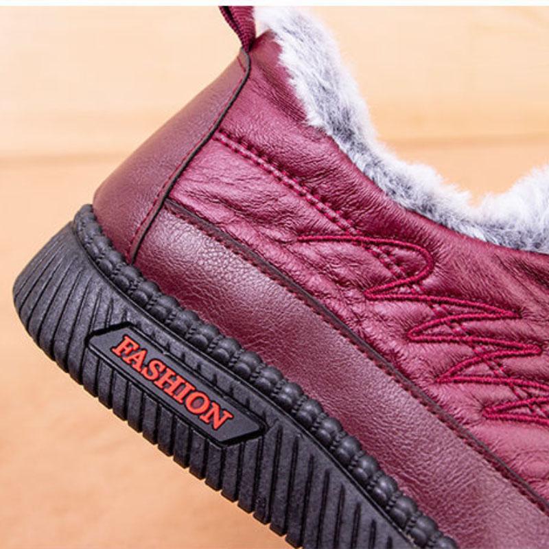 Old Beijing Cotton Shoes Women In Winter Waterproof Non-slip and Warm Flat Boots