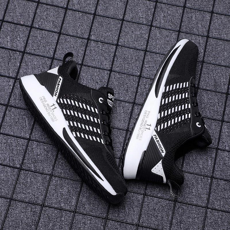 Couples Sports Shoes Fashion Women Flying Woven Mesh Breathable Non-Slip Wear-Resistant Cushion Sneakers Men's Vulcanize Shoes