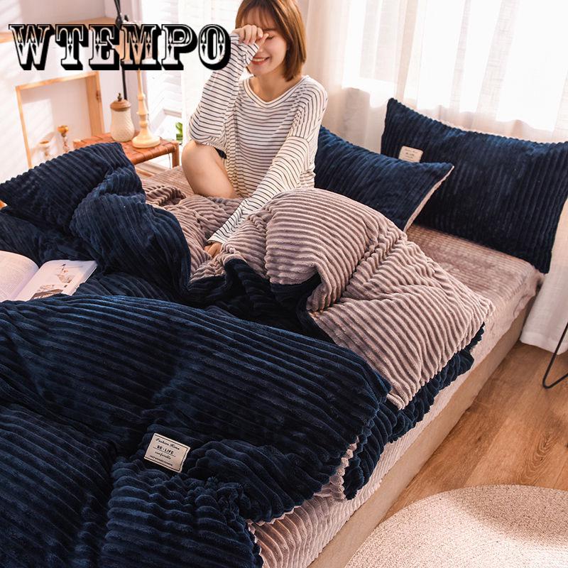 Flange Four-piece Set of Warm Plus Velvet Bed Set Down Shirt Set Comfortable Suit Winter Warm Plush Down Cover