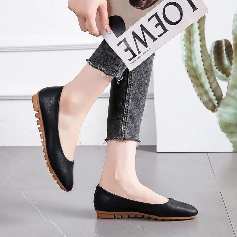 Women's Round Toe Shoes Korean Style Shoes Ladies Comfortable Leather Shoes Nurse Work Shoes Soft Sole Mother's Shoes