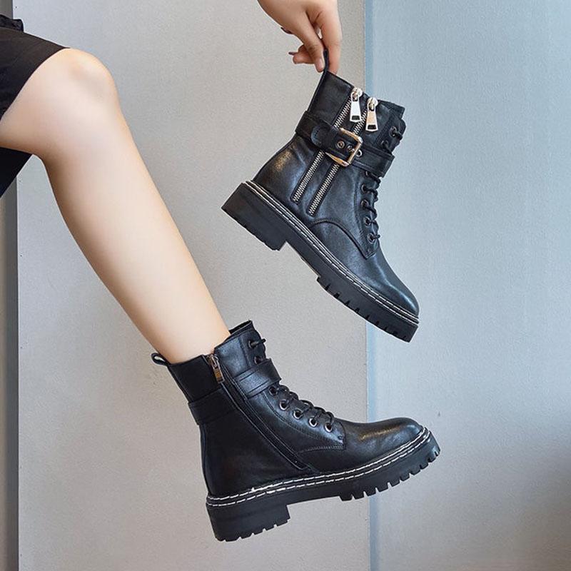 Woman Short Boots Autumn and Winter Warm Boot Thick-soled British Style Martin Boots Plush Boots Leather Velvet Boots