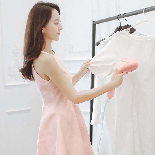 Handheld Garment Ironing Machine Household Steam Mini Electric Iron Small Portable Garment Ironing Iron