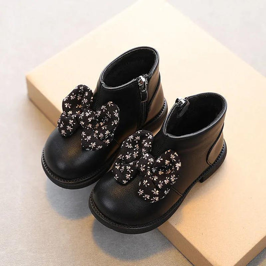 Autumn and Winter Girls' Princess Shoes Soft Soled Warm Girl Baby Walking Shoes Baby Cotton Shoes Children's Leather Boots