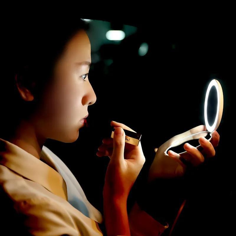 Ladies Portable Mirror USB Rechargeable LED Makeup Mirror Light Convenient Mini Mirror Beauty Makeup Mirror