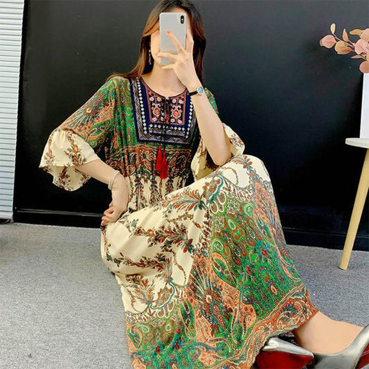 Ethnic Style Round Neck Three-quarter Sleeve Dress Retro Elastic Waist Ruffled Large Swing Skirt Holiday Travel Long Skirt Large Size Women's Clothing