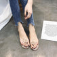 Fashion Crystal Flip Flops Female Summer Korean Version Wear Non-slip Flat Bottom Female Students Summer Beach Shoes Ladies Sandals and Slippers