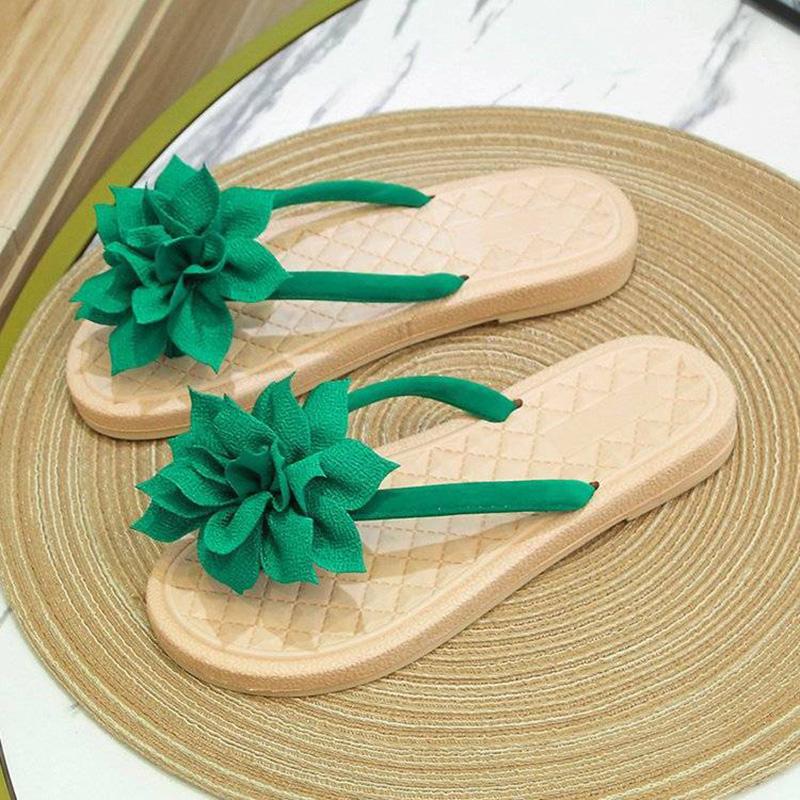 Wear Flat-bottomed Flip Flops and Thick-bottomed Sandals In Summer Women's Flower Slippers Women's Seaside Beach Non-slip Holiday Flip-flop Sandals