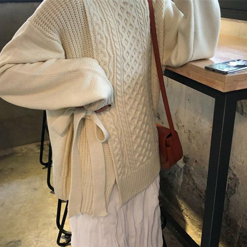 All-match Loose Autumn  Winter Twist Sweater Knit Sweater Casual Female Students Long-sleeved Design Sense Split