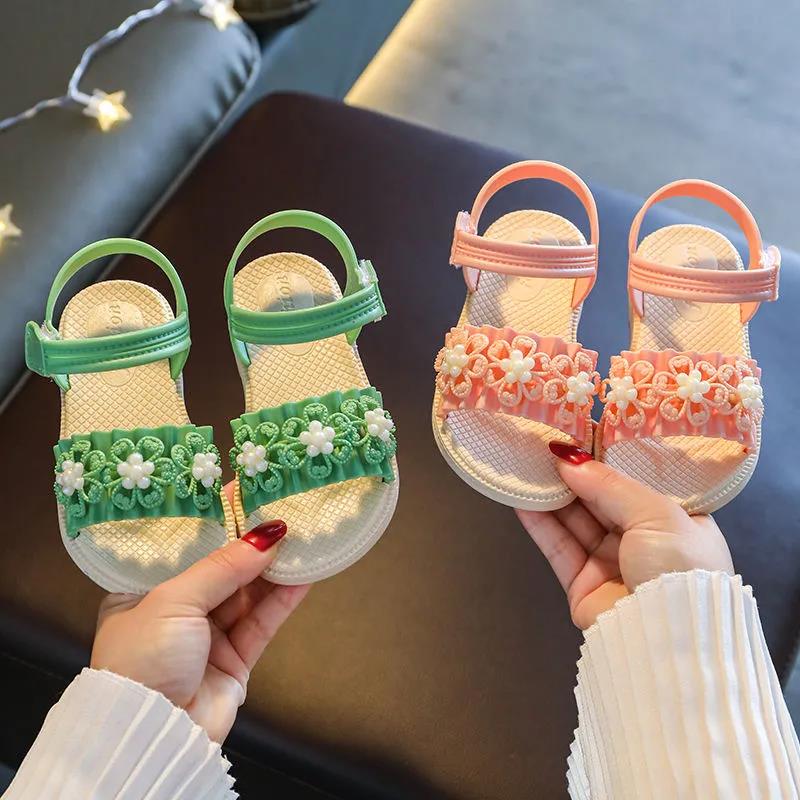 Girls Sandals Girls Summer Soft Sole Beach Sandals Anti-slip Beads Decoration Casual Princess Light Sandals