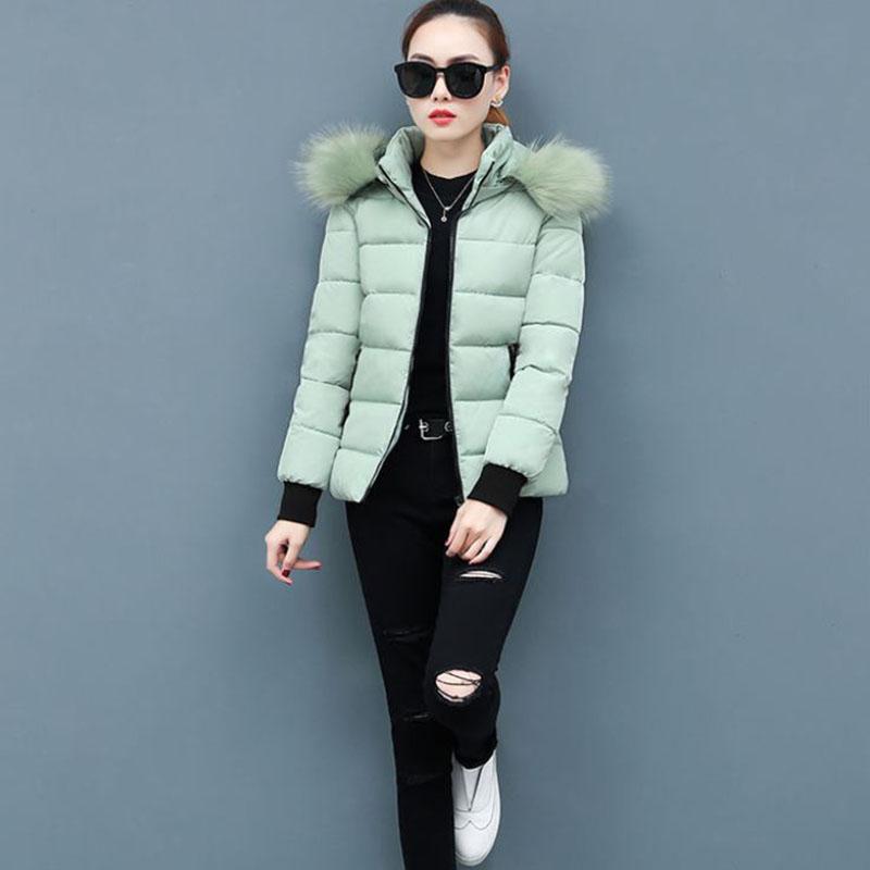 Short Down Jacket Winter Women's Thick Slim-fit Jacket with Big Fur Collar Plus Size Jacket