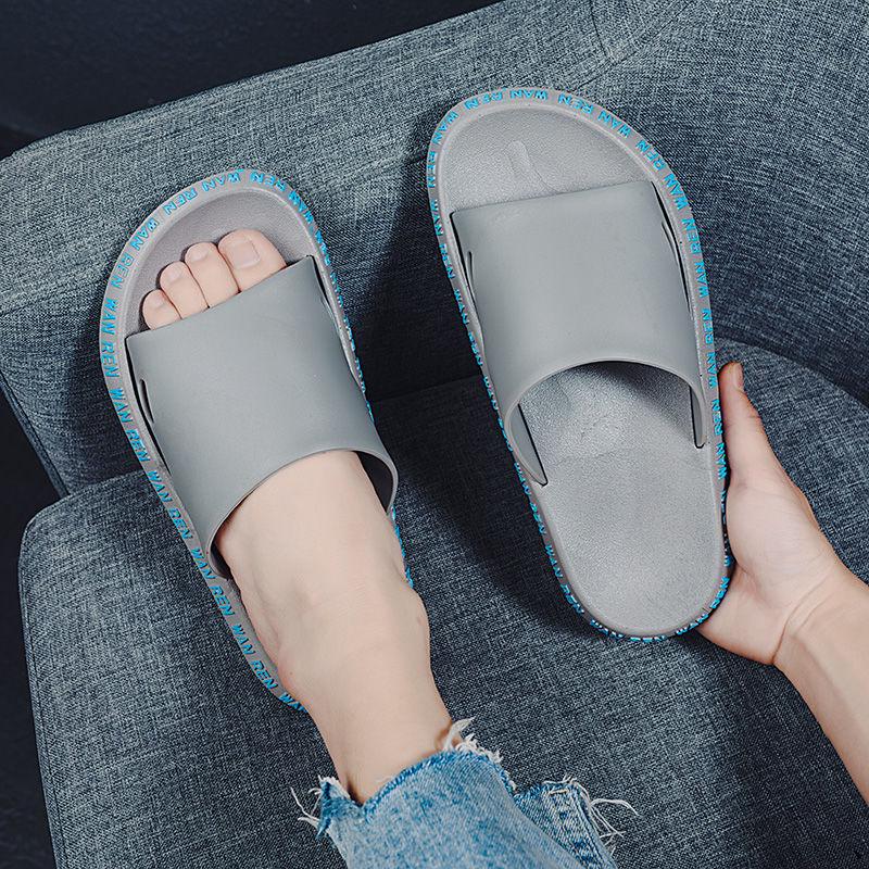 Slippers men's summer fashion wear a word drag men's soft bottom sandals outdoor beach shoes