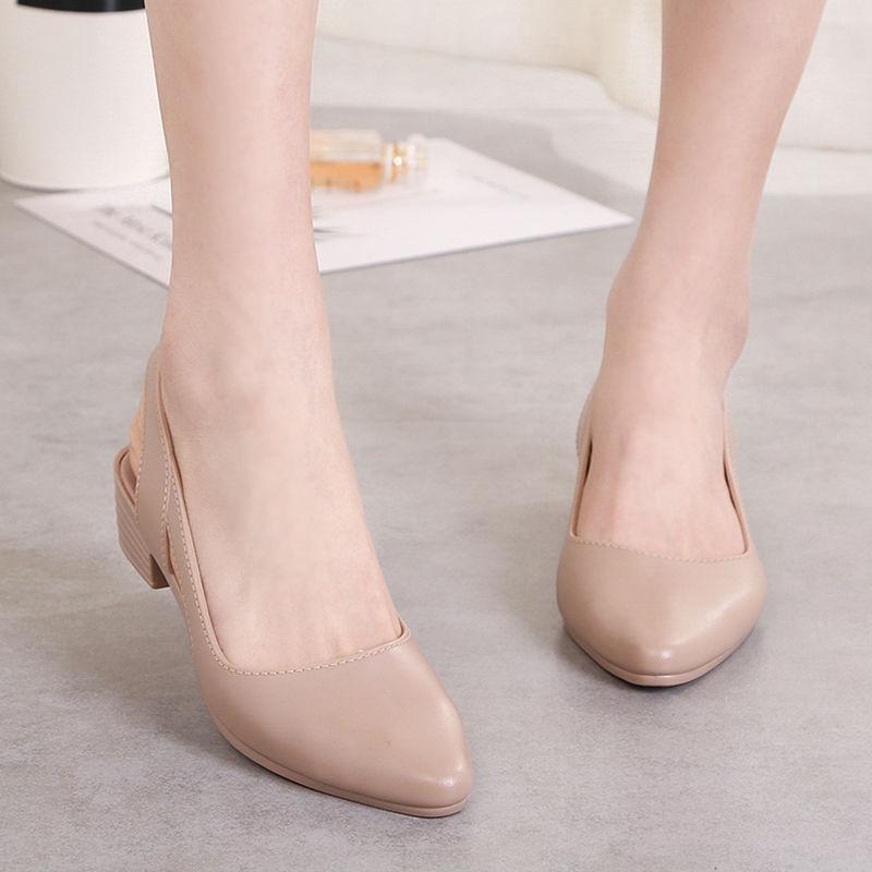 New Fashion Casual Sandals Female Korean Style Shallow Mouth Flat Outer Wear Jelly Sandals and Slippers