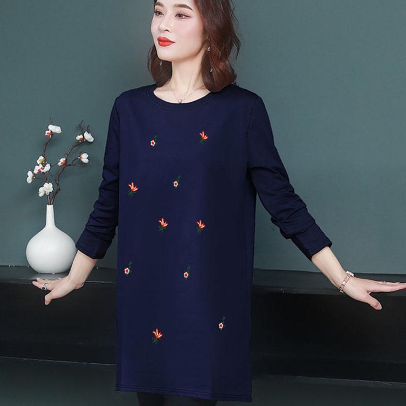 Women's Clothing Autumn and Spring Ladies Round neck Flower embroidery Long-sleeved Casual Loose T-shirt Pullover