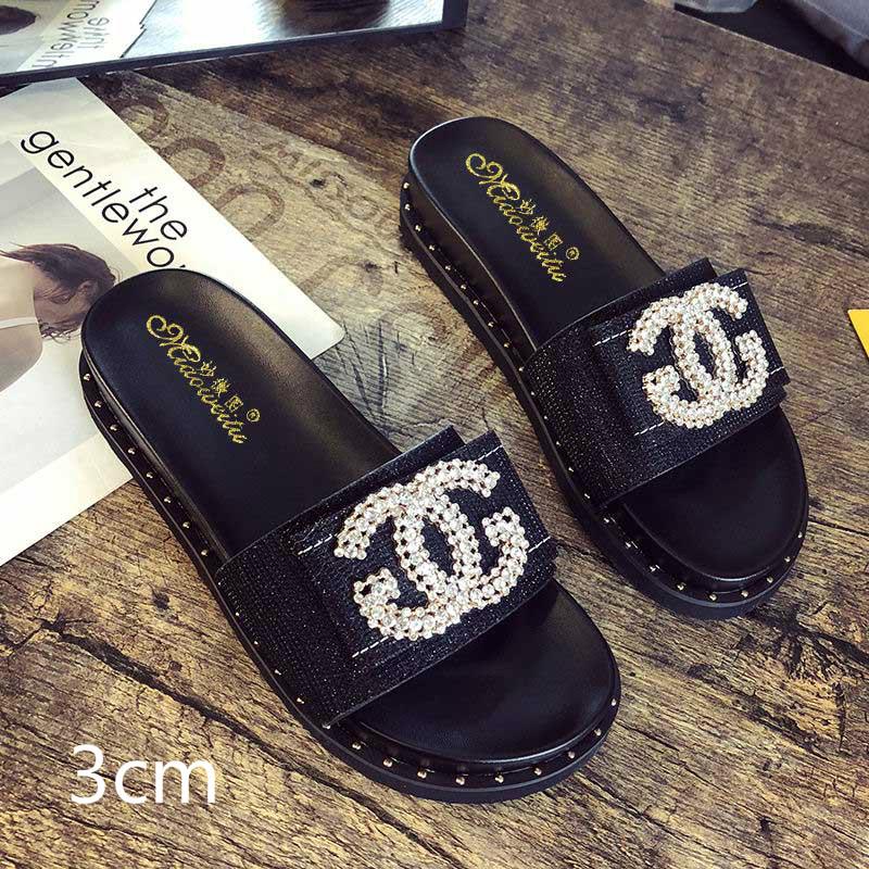 Women Summer Fashion Ladies Large Size Thick Sponge Cake Bottom Beach Seaside Sandals and Slippers