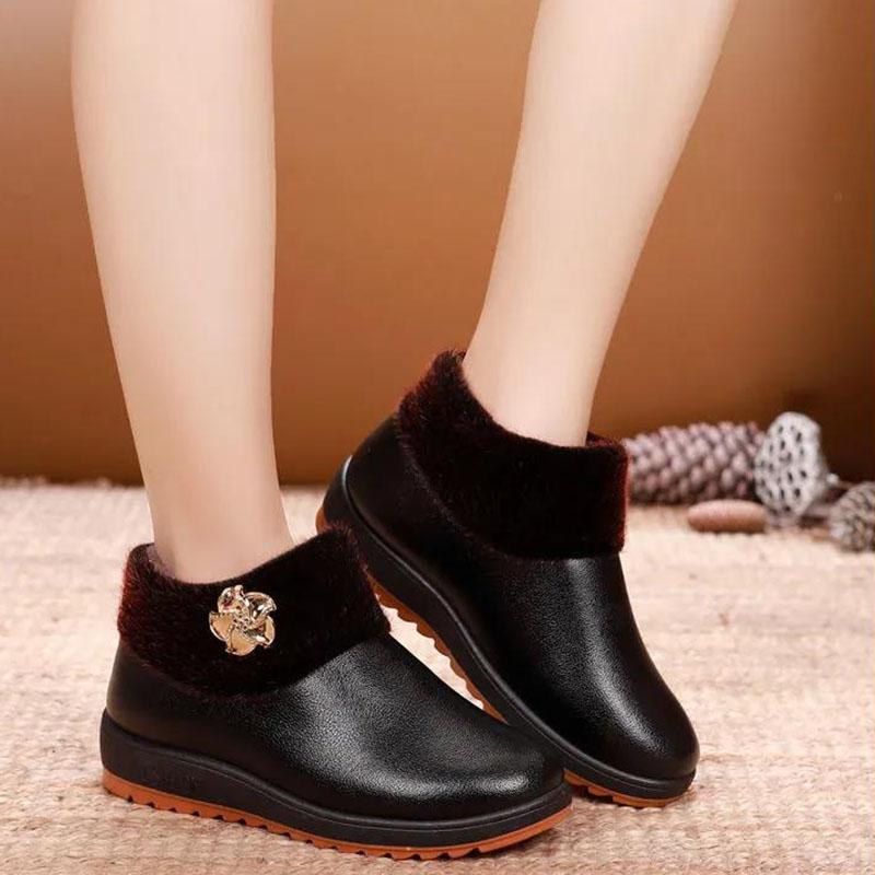 Winter Women's Cotton Shoes Warm Flat-soled Comfortable Shoes Thick-soled Waterproof Non-slip Shoes