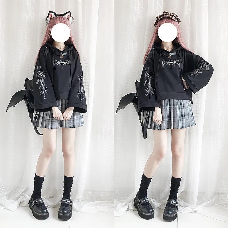 Women Hoodies Autumn Winter Fashion Pullover Sweatshirts Black Gothic Cropped Tops Plus Size Loose Casual Women Clothes