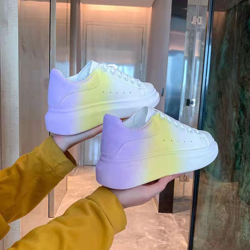 Female Gradient Color Small White Shoes Ladies Personality Casual Shoes Spring and Autumn Students Korean Version All-match Thick Bottom Shoes