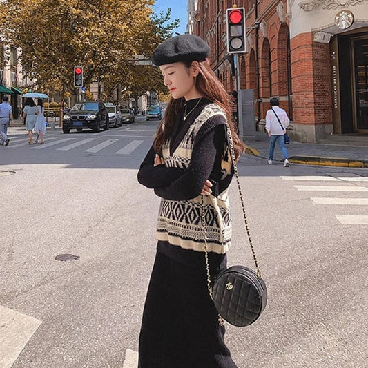 Women's Woolen Skirt Suit Autumn and Winter Retro Rhombus Print Knitted Vest and Turtleneck Sweater Skirt Two-piece set Ladies Outfits