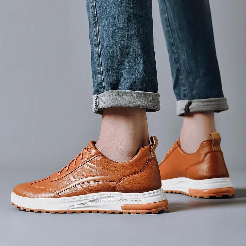 Men's Casual Lace Up Board Shoes High Quality Sport Shoes Tie Shoes All-match Sneakers Non-slip Wear-resistant Work Shoes Soft Sole Breathable
