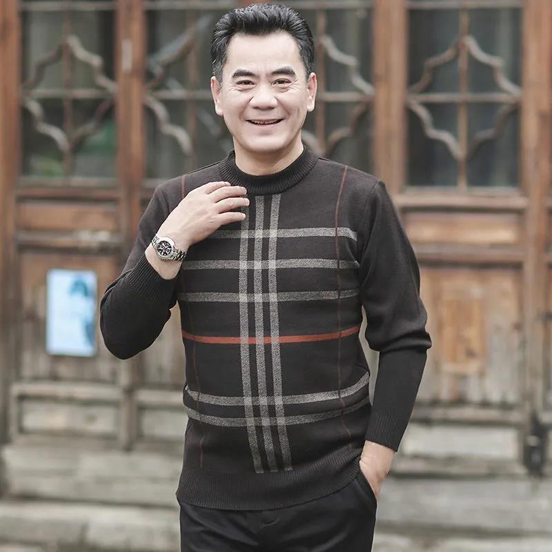 Autumn and Winter Round Neck Sweater Plus Velvet Warm Bottoming Shirt Round Neck Pullover Sweater Suitable for Middle-aged and Elderly Men