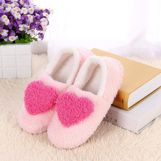 Plush Indoor Slippers Women Cotton Warm and Soft Home Shoes Winter Love Shape Cute Home Flip Flops