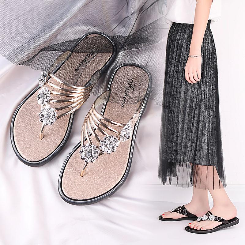 Women Fashion Peep Toe Sandals High Quality Women Slippers Anti Skid Flip Flops Crystal Women Shoes Summer Beach Women Footwear