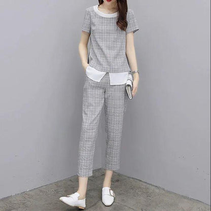 Women's Loose and Thin Casual Plaid Suit Women's Casual Pants Two-piece Suit Round Neck Short Sleeve + Casual Straight-leg Pants Ladies Daily Suit