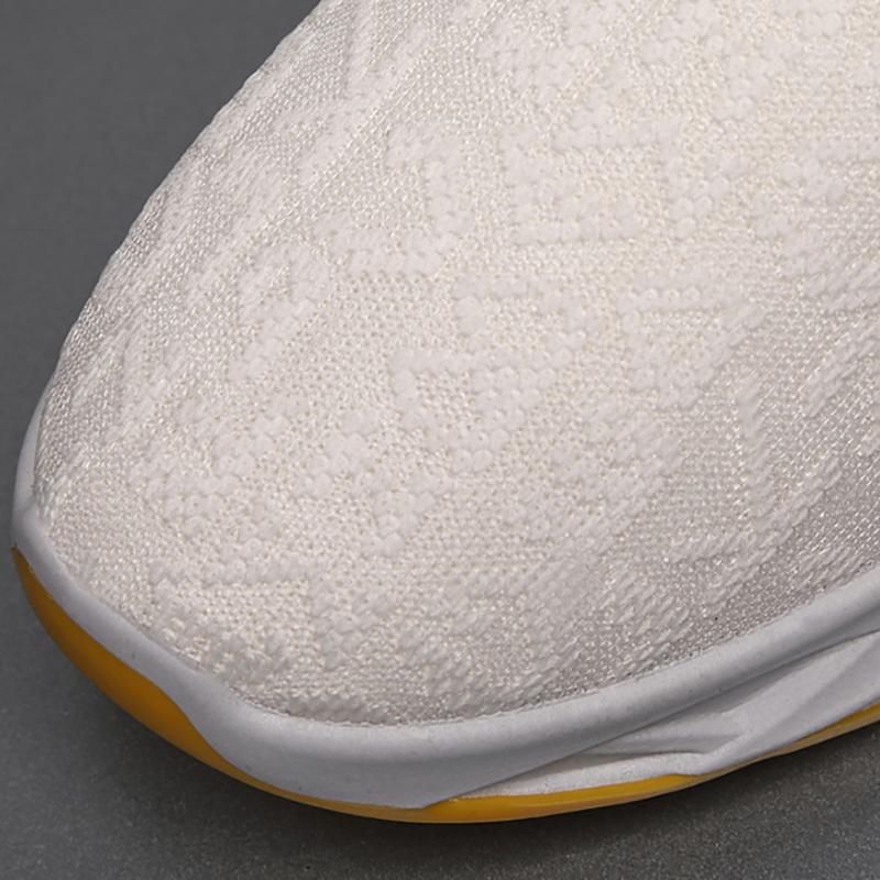 Men's Low Top Sneakers Men's Casual Shoes Trendy All-match Running Shoes Clearance Booth