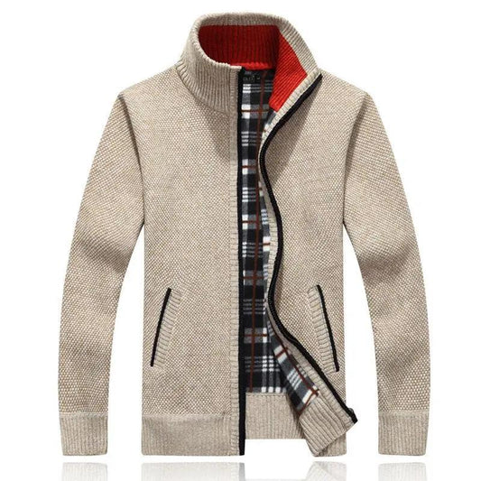Autumn and Winter Men's Sweater Velvet Thick Warm Casual Cardigan Shirt Loose Fashion Men's Sweater