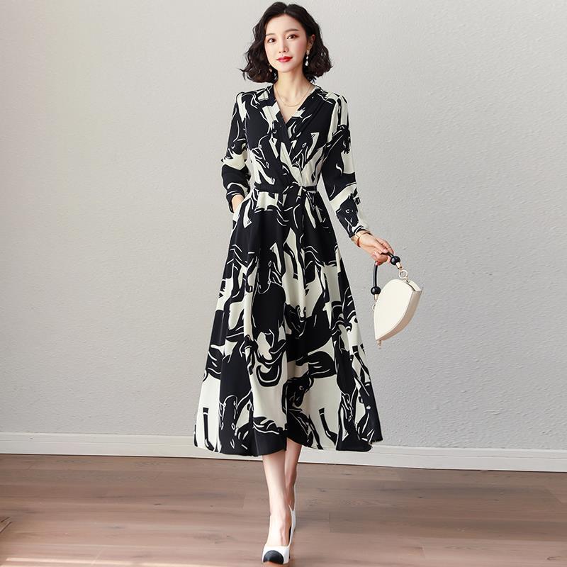 Women's spring and autumn clothing floral skirt woman long dress large size long sleeve dress