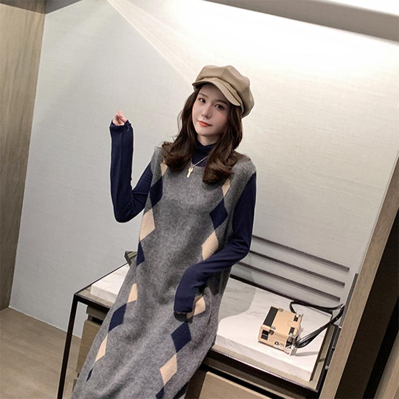 Spring Autumn Cocoon Type Over The Knee Mid-length Sleeveless Knitted Dress Female Retro Wild Thin Waistcoat Tide